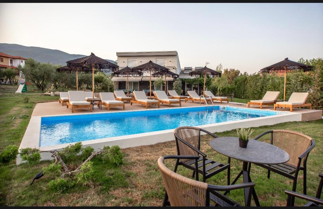 Terra Holiday Homes-Marigold أسبروبالتا المظهر الخارجي الصورة